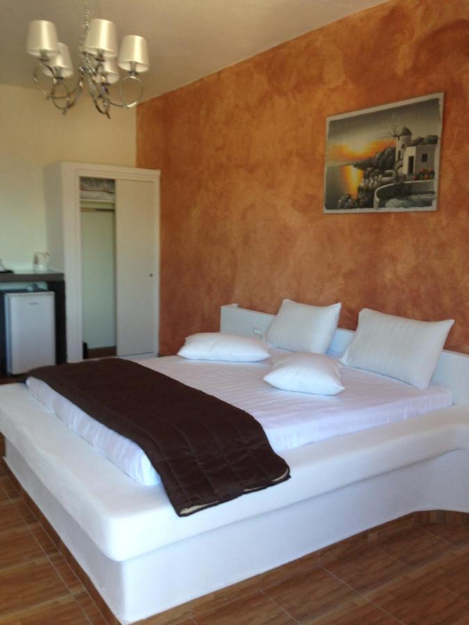 Romantic Spa Resort Exo Katikies  Ngoại thất bức ảnh